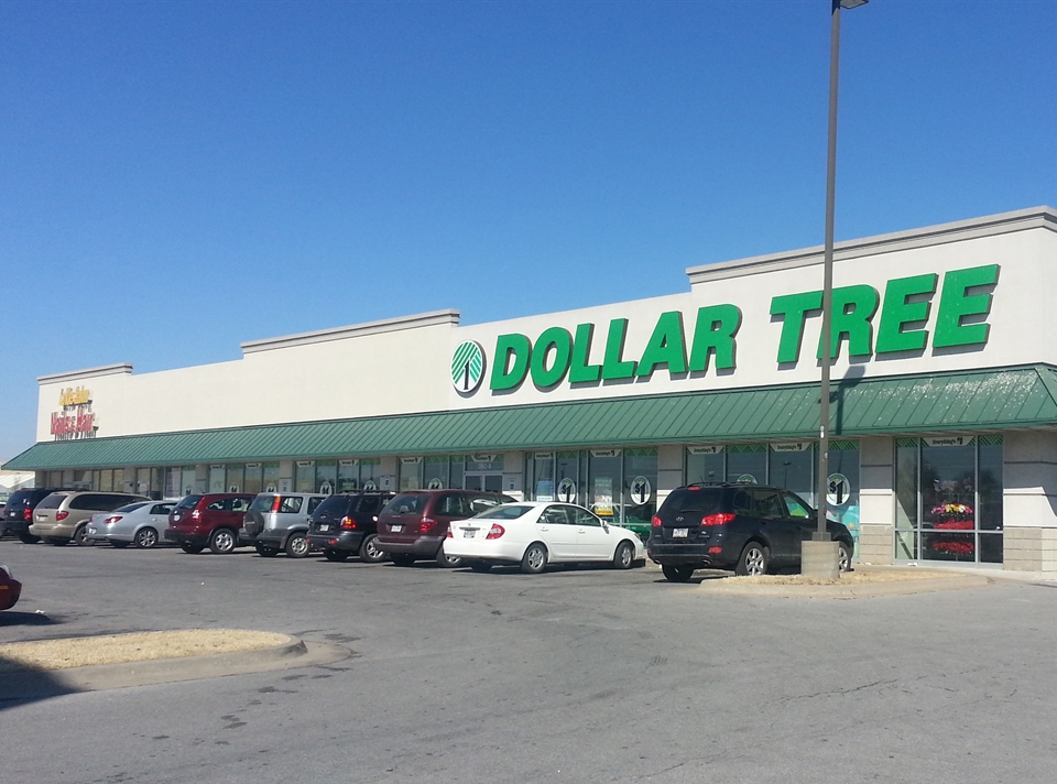 Retail Property for lease in Springdale, AZ. Schostak Brothers & Company